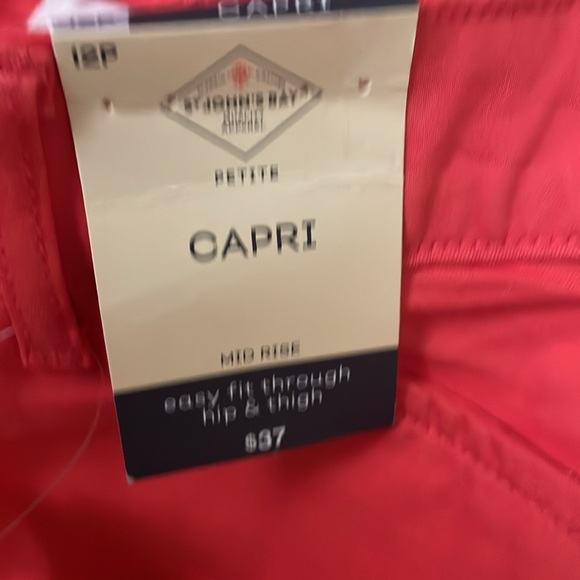 Coral colored capris Brand New! - Picture 5 of 10